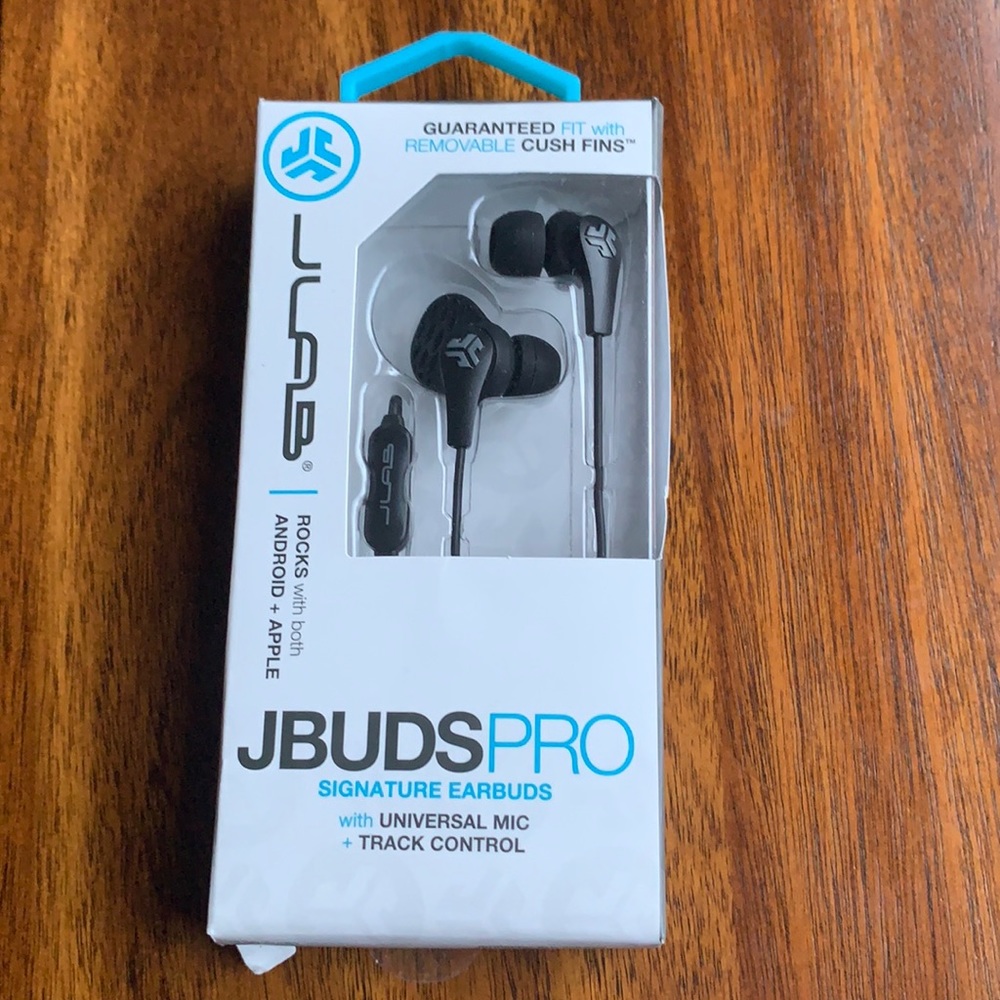 Earbuds
